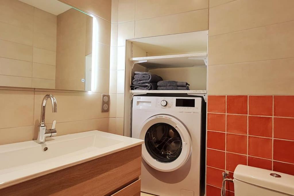 Apartamento Le 56 Faubourg - Proche Centre - Parking Gratuit Beaune  Exterior foto